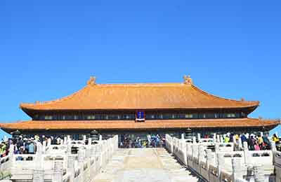 素質教育背景下的歷史教育